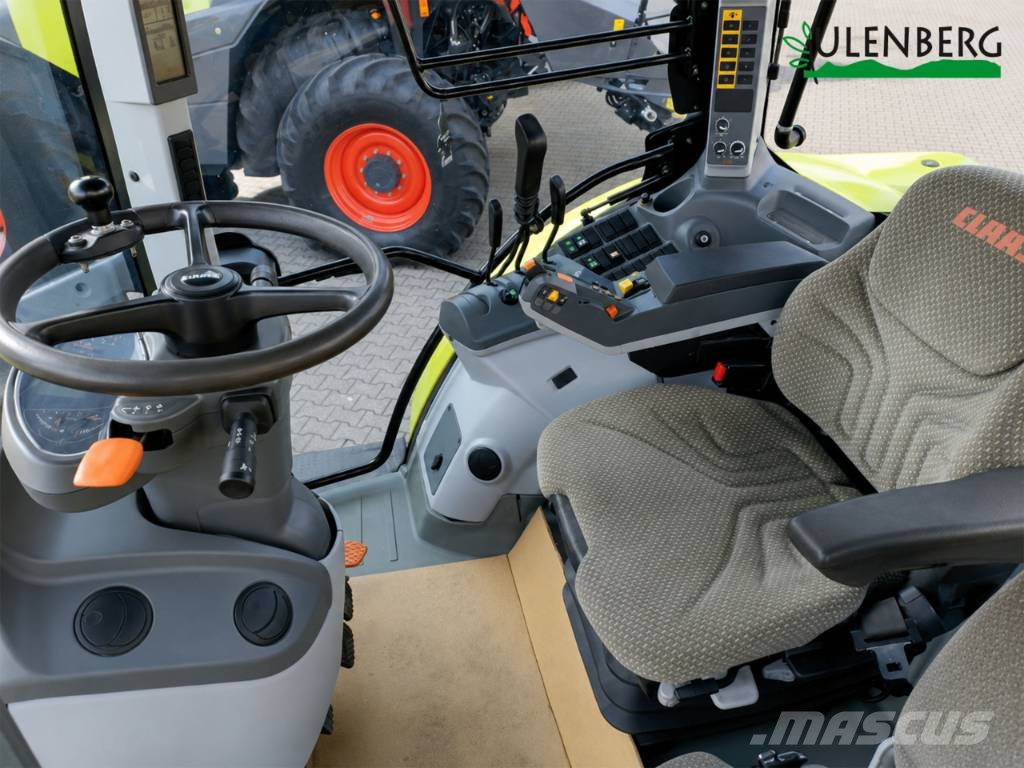 CLAAS Arion 620 Tractoren