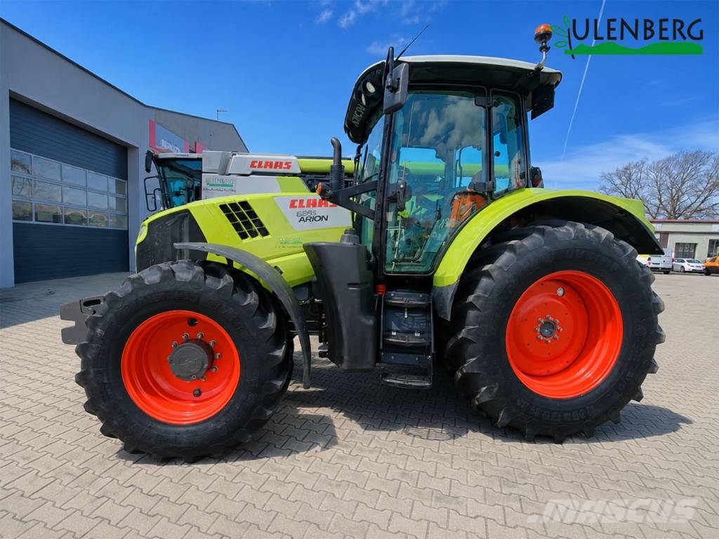 CLAAS Arion 620 Tractoren