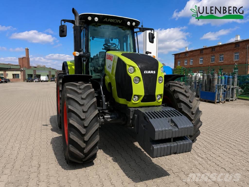 CLAAS Arion 620 Tractoren
