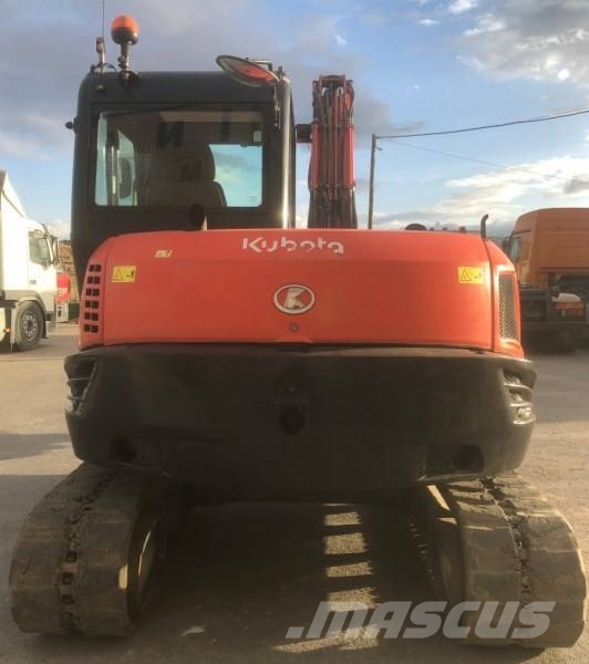 Kubota KX 080-4 中型挖掘机