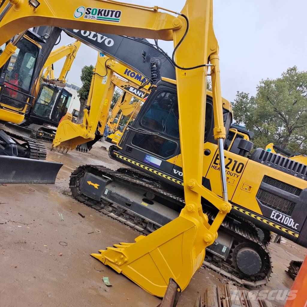 Komatsu PC128   made in Japan Середні екскаватори 7т. - 12т.