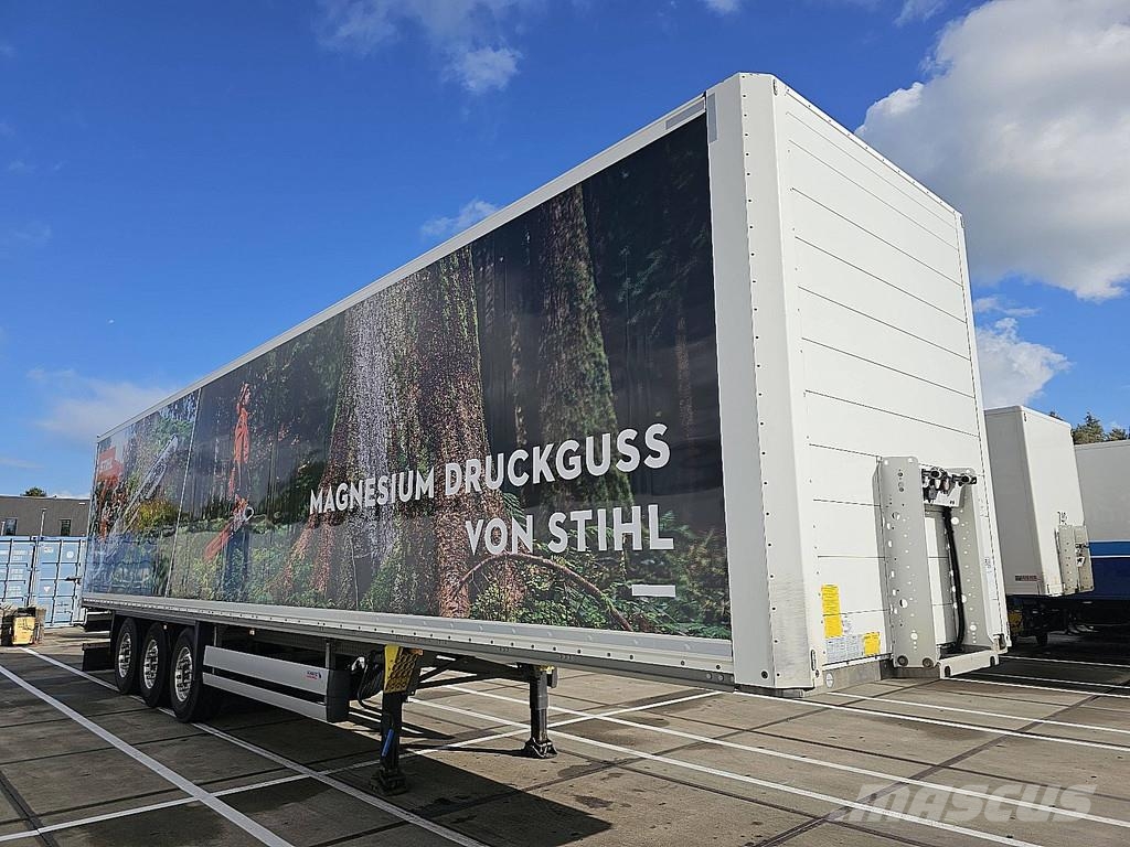 Schmitz Cargobull SCB*S3B ALCOA'S LIFT AXLE LIKE NEW Lettisolert skaptrailer