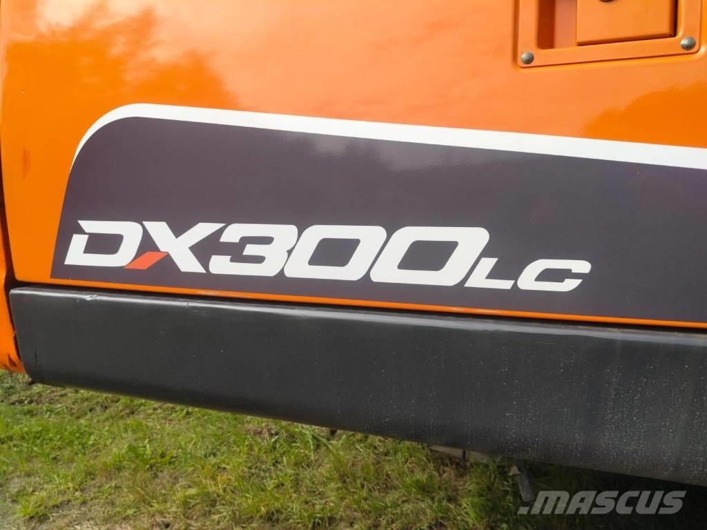 Doosan DX 300 LC Εκσκαφείς με ερπύστριες