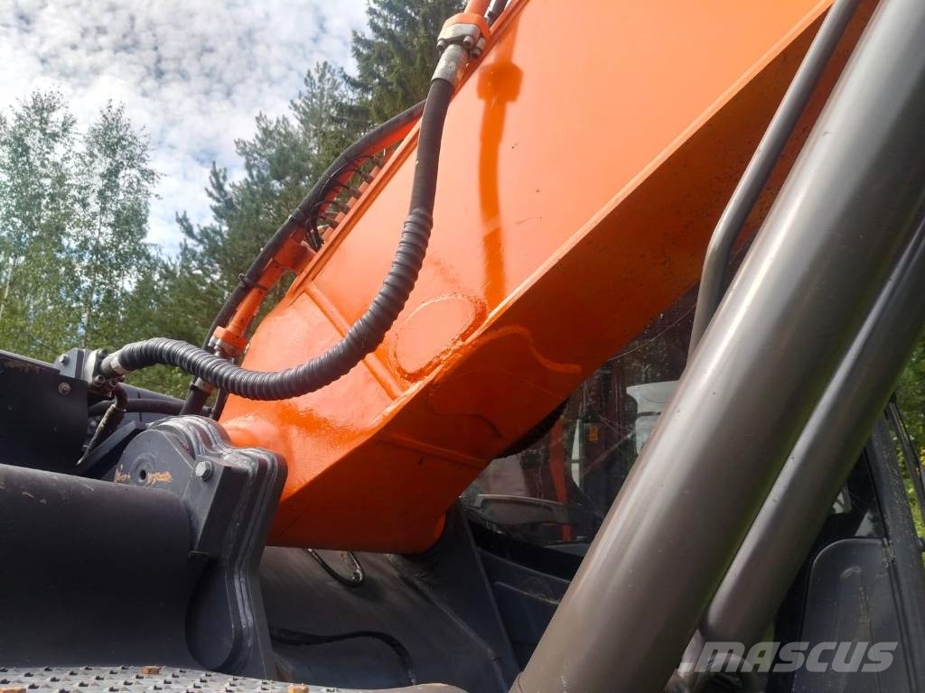 Doosan DX 300 LC Εκσκαφείς με ερπύστριες