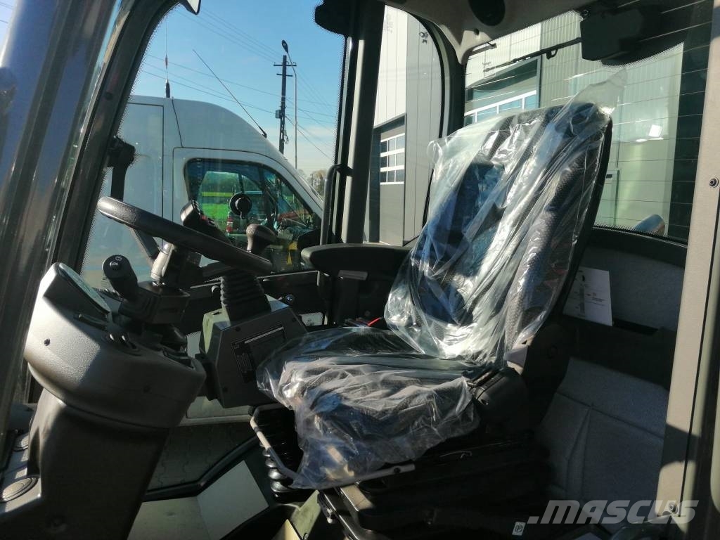 Wacker Neuson WL38 لوادر بعجل