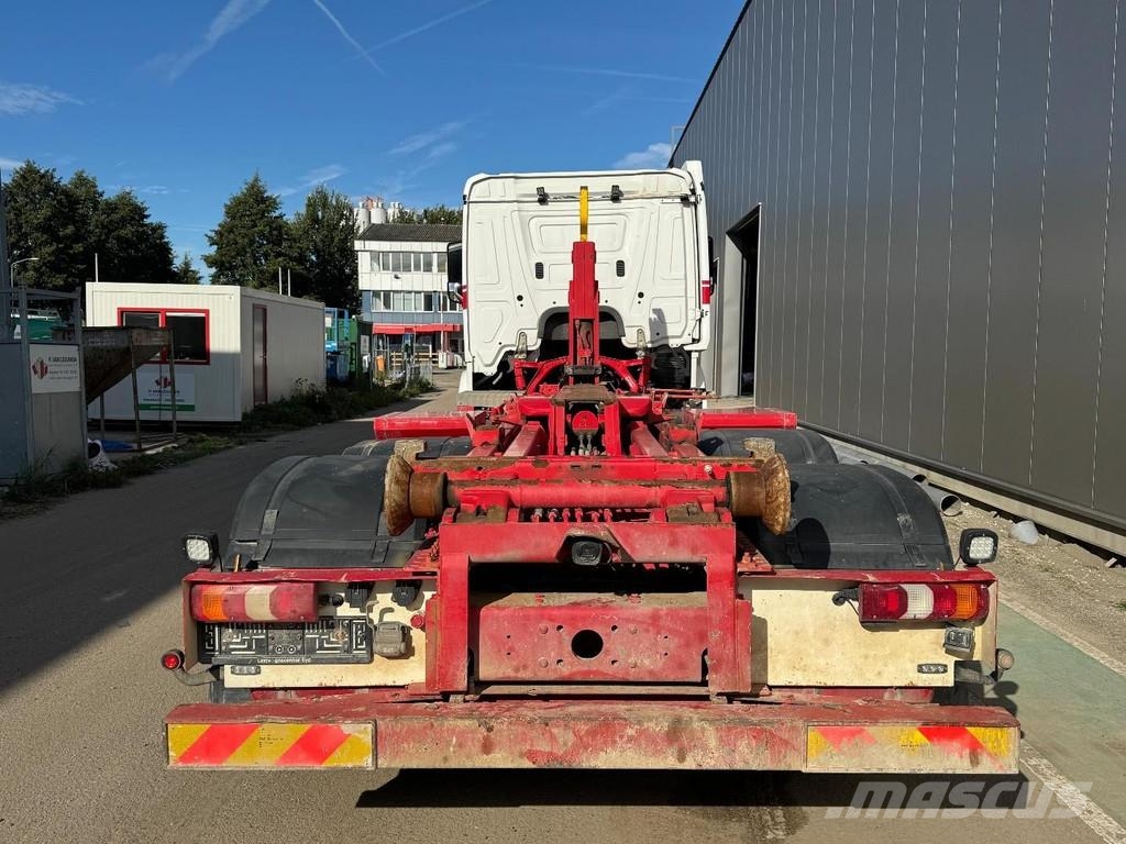 Mercedes-Benz Actros 3553 8X2 EURO 6 + HYVA HOOKLIFT Abrollkipper
