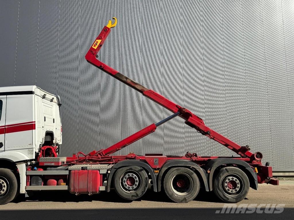 Mercedes-Benz Actros 3553 8X2 EURO 6 + HYVA HOOKLIFT Abrollkipper