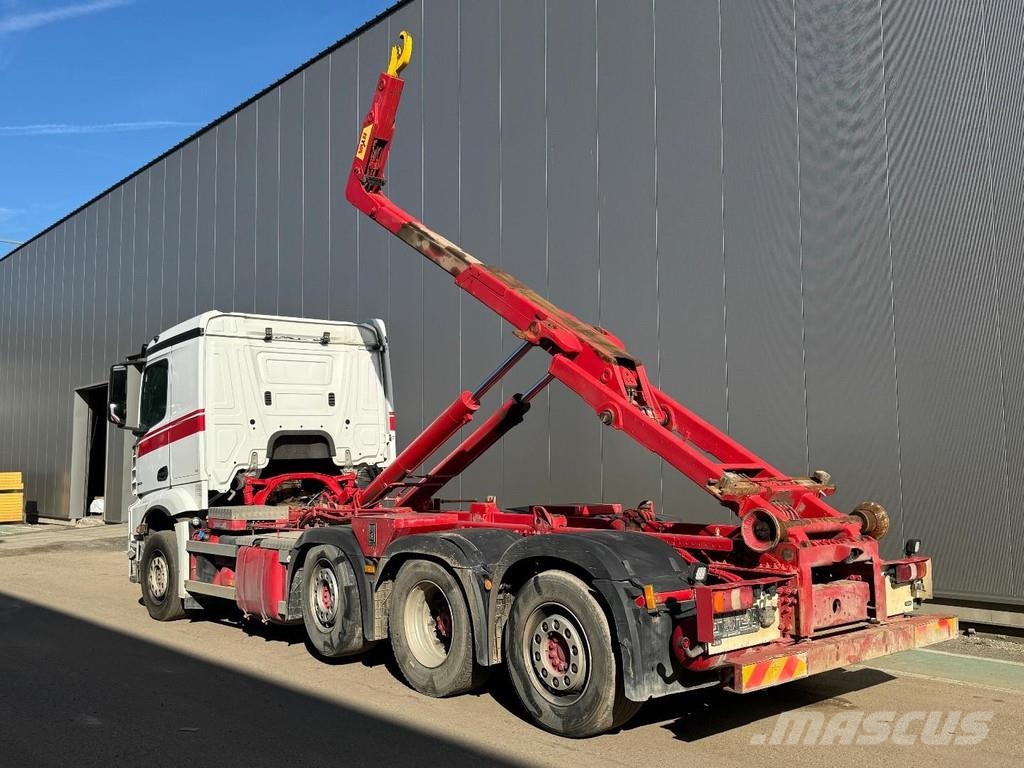 Mercedes-Benz Actros 3553 8X2 EURO 6 + HYVA HOOKLIFT Abrollkipper