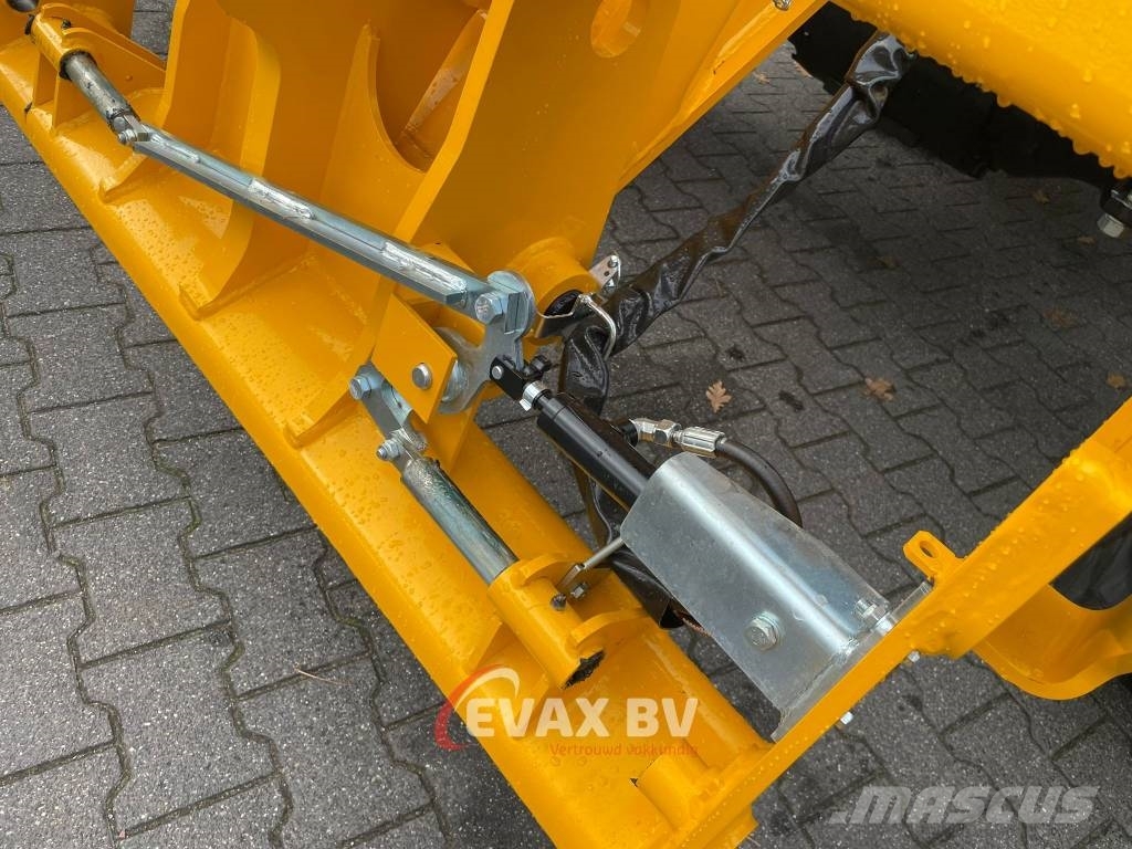 JCB 542-70 AgriXtra Tarimsal teleskopik yükleyiciler