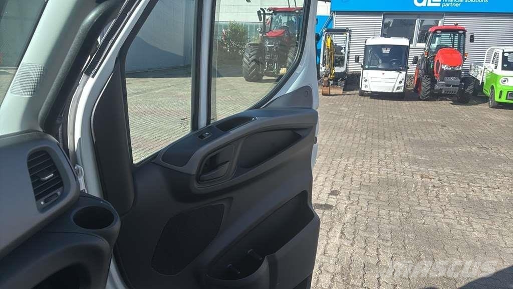 Iveco 70C2I HA8 0 長途公共汽車