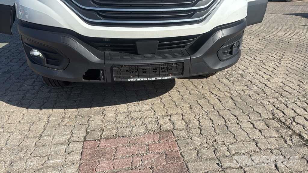 Iveco 70C2I HA8 0 Potovalni avtobusi