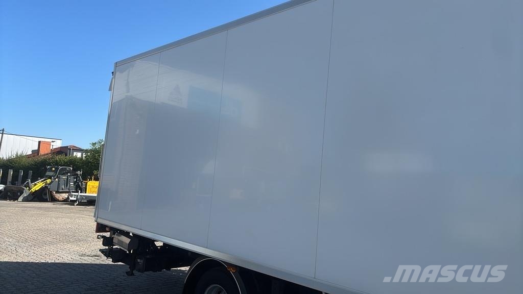 Iveco 70C2I HA8 0 Potovalni avtobusi