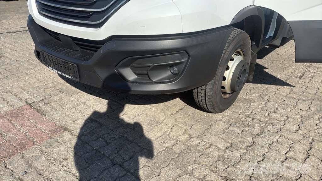 Iveco 70C2I HA8 0 Potovalni avtobusi