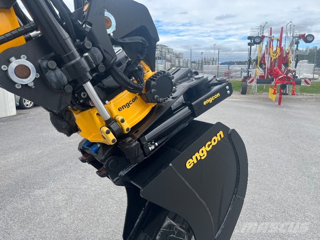 JCB 85Z-2 中型挖掘机