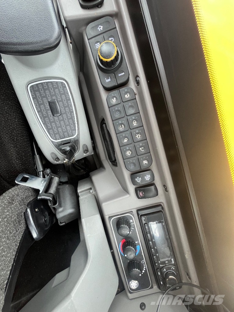 JCB 85Z-2 中型挖掘机