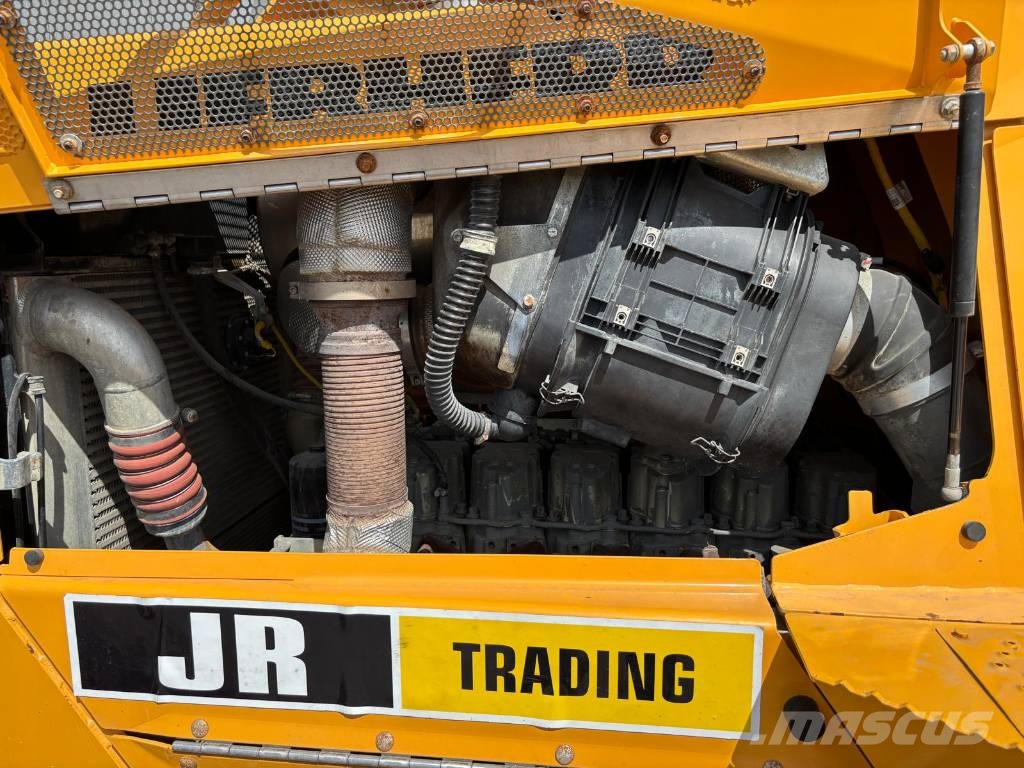 Liebherr PR 756 RIPPER Crawler dozers