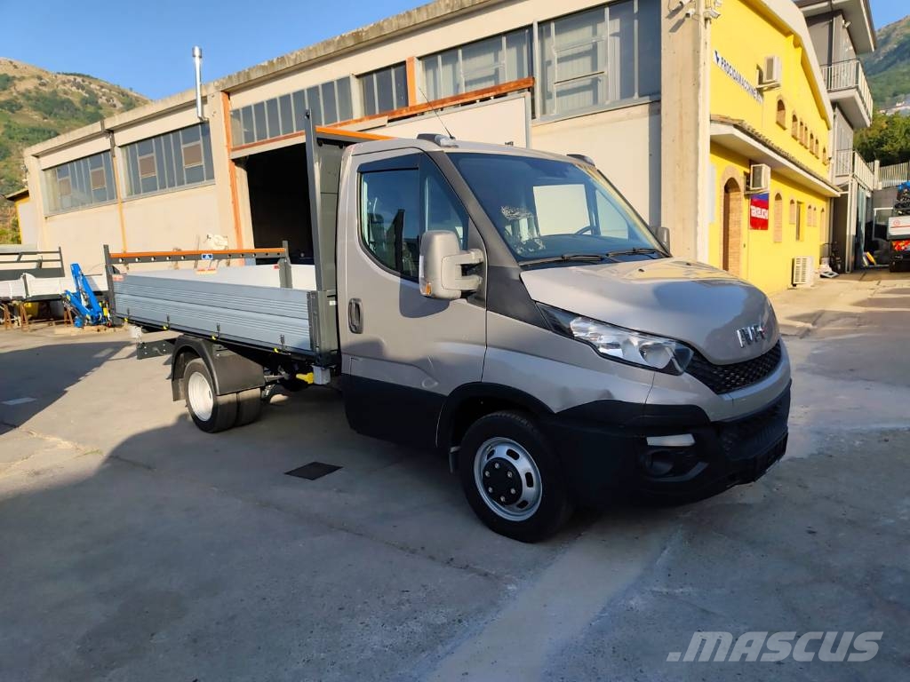 Iveco Daily 35-130 Camiones grúa