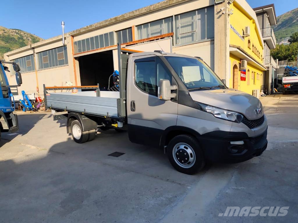 Iveco Daily 35-130 Camiones grúa