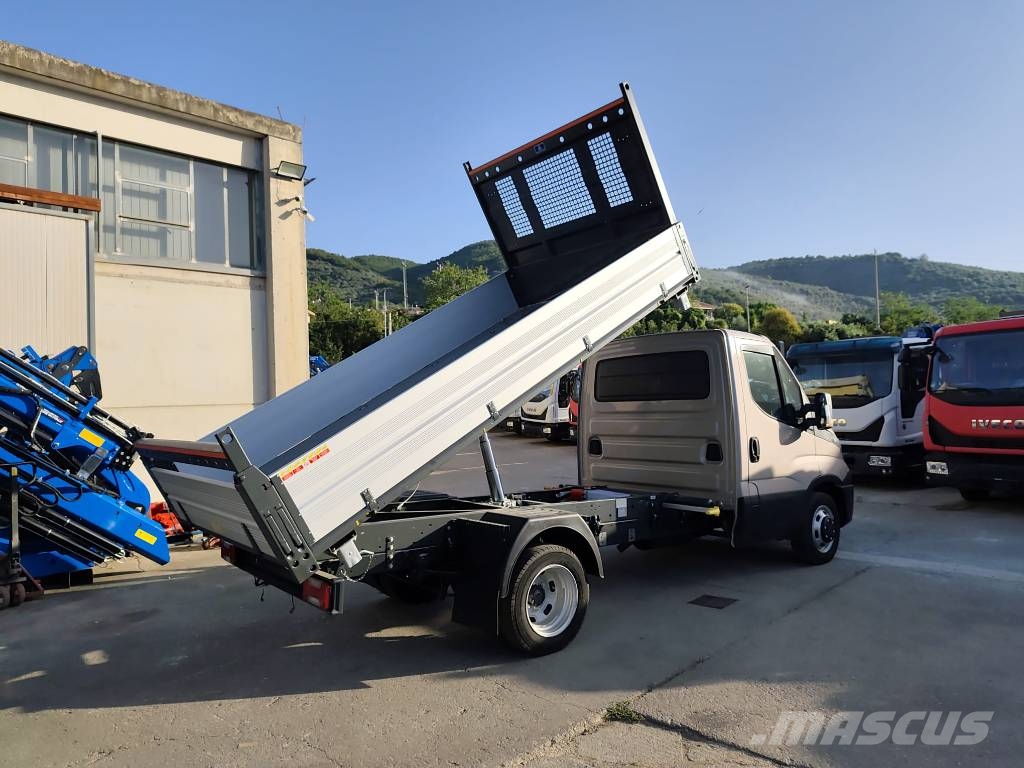 Iveco Daily 35-130 Camiones grúa