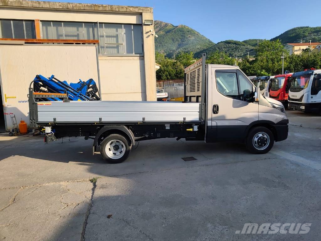 Iveco Daily 35-130 Camiones grúa