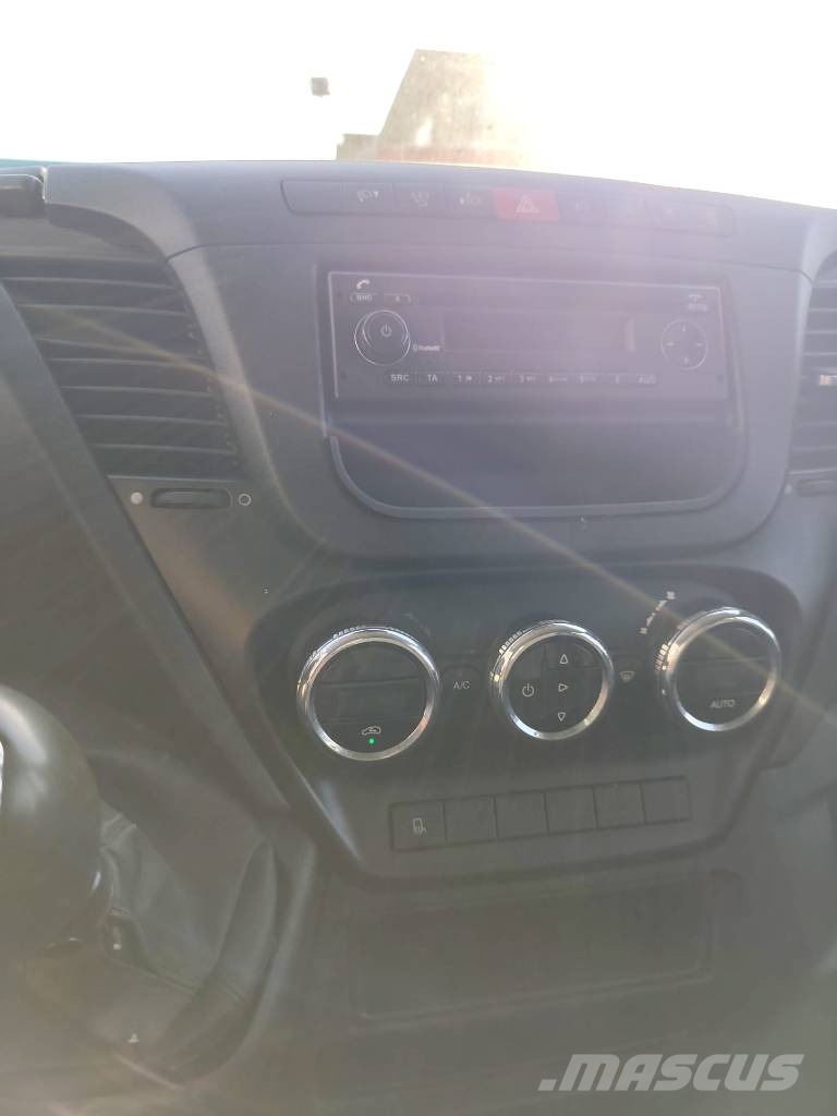 Iveco Daily 35-130 Camiones grúa