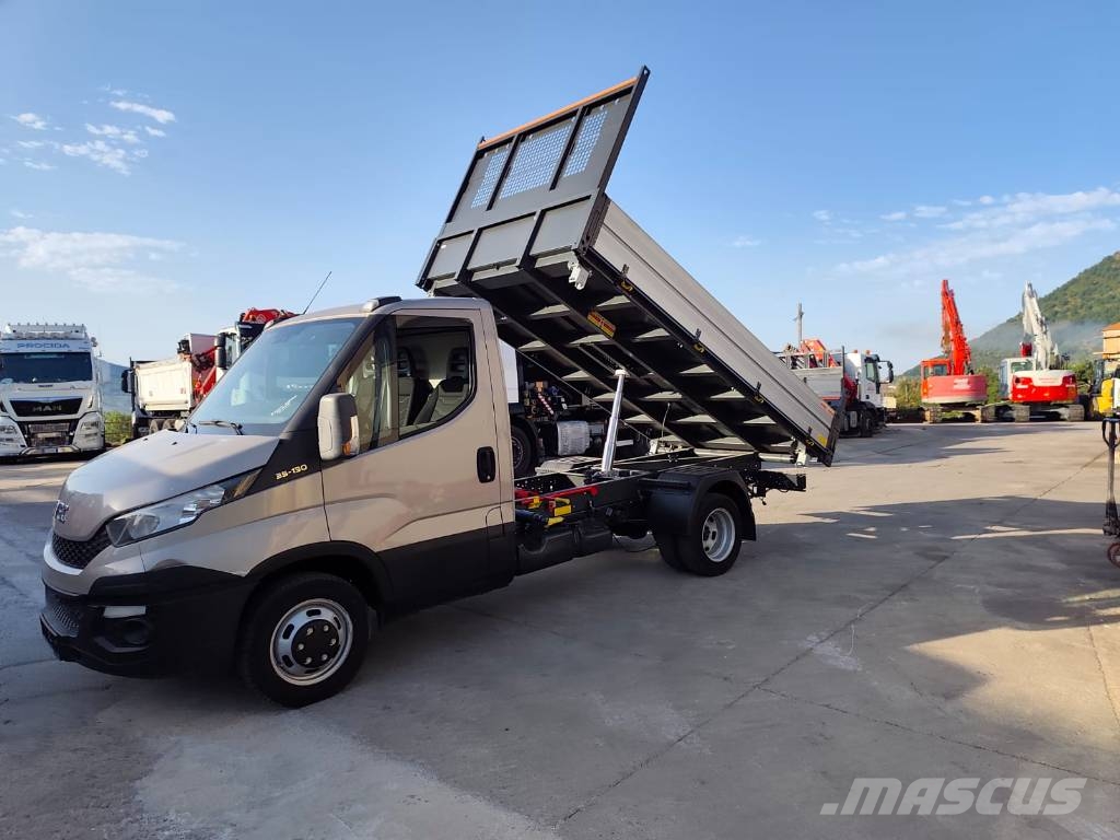 Iveco Daily 35-130 Camiones grúa