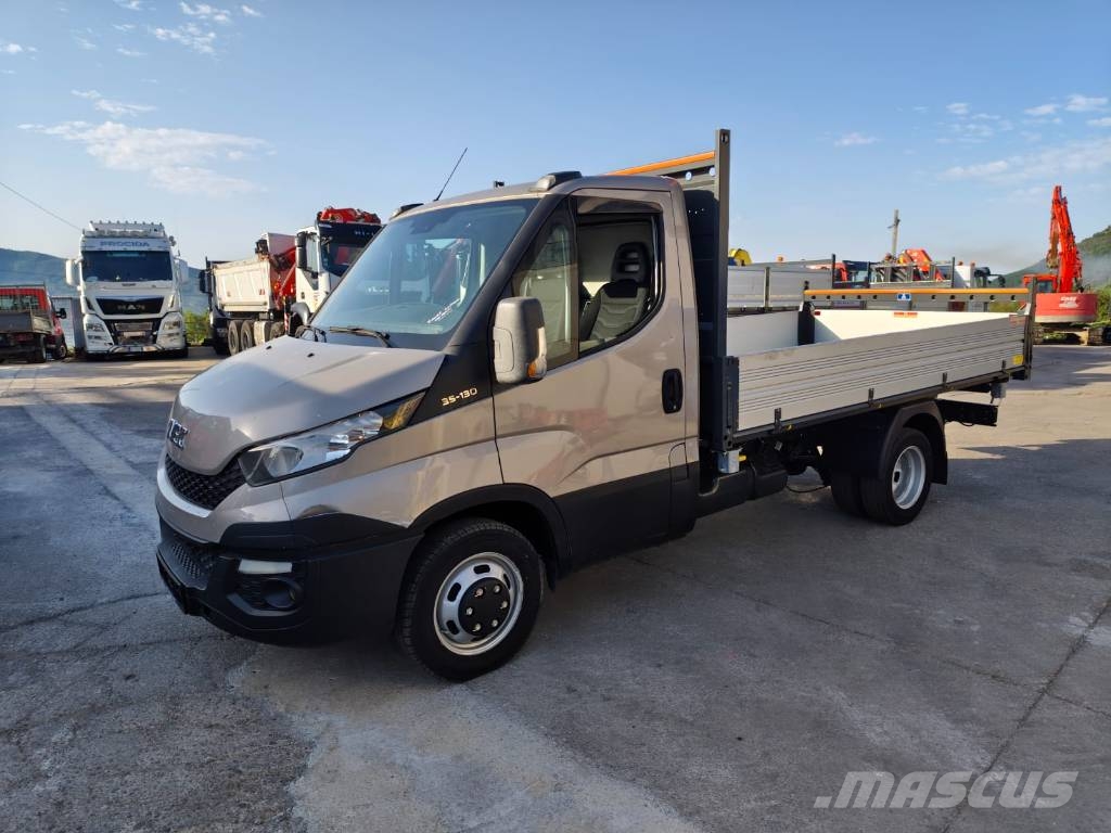 Iveco Daily 35-130 Camiones grúa