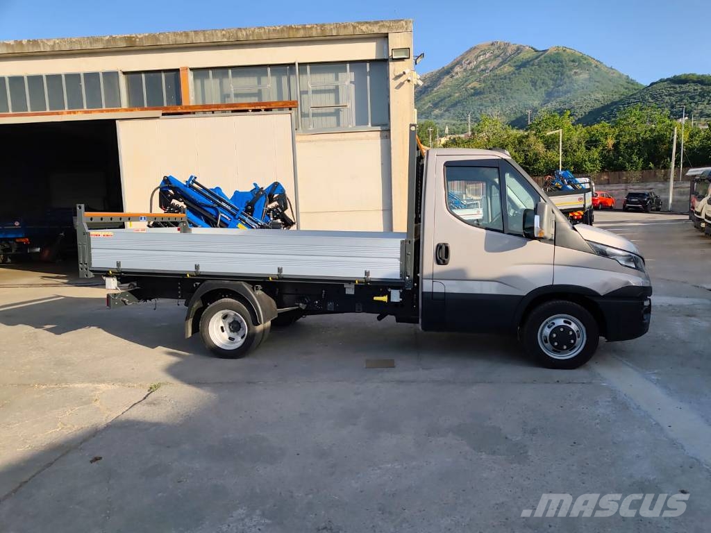 Iveco Daily 35-130 Camiones grúa