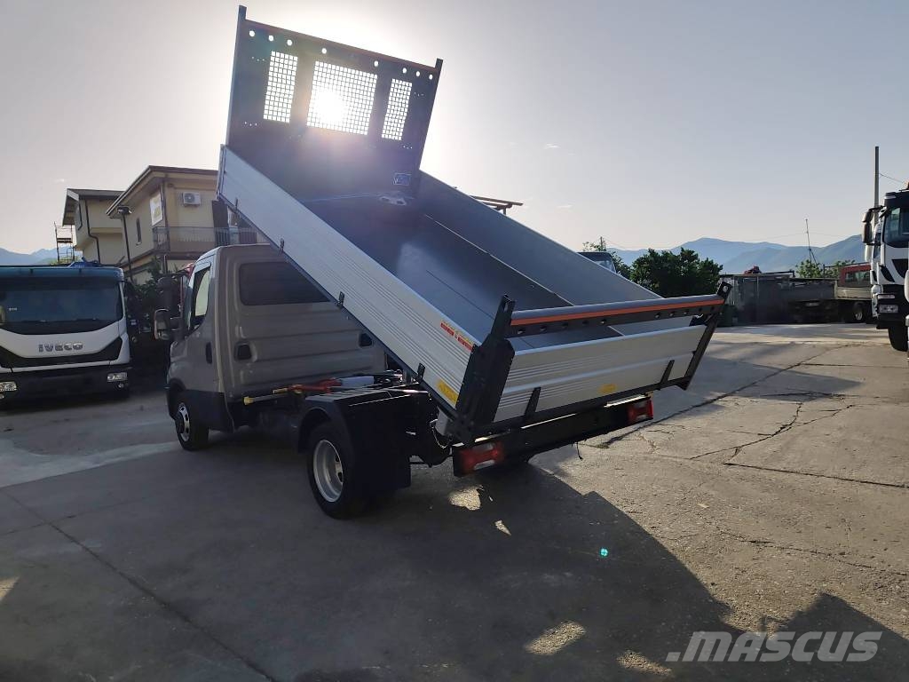 Iveco Daily 35-130 Camiones grúa