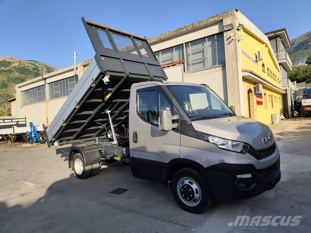 Iveco Daily 35-130 Camiones grúa