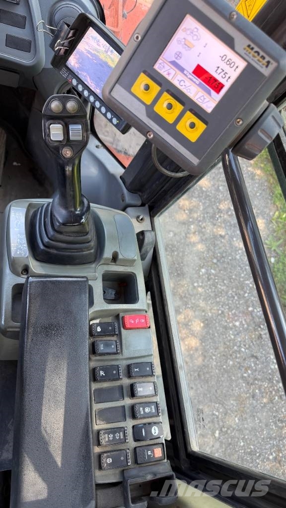 Hitachi ZW 140 Rataslaadurid
