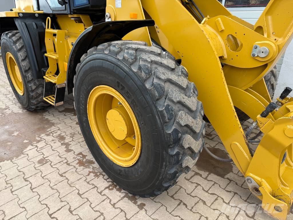 CAT 914 Фронтальні навантажувачі