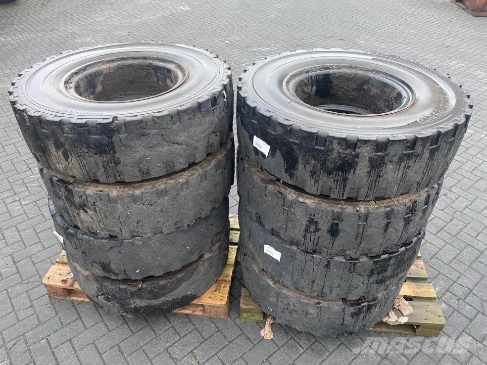 Liebherr LH40M-12.00-20 SOLID-Tire/Reifen/Band Dekk, hjul og felger