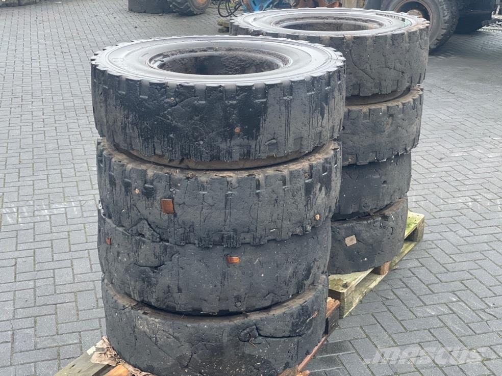 Liebherr LH40M-12.00-20 SOLID-Tire/Reifen/Band Dekk, hjul og felger