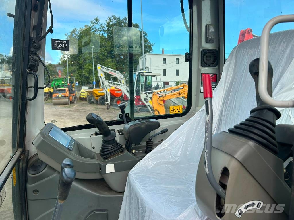 Takeuchi TB 225 Mini bageri <7t