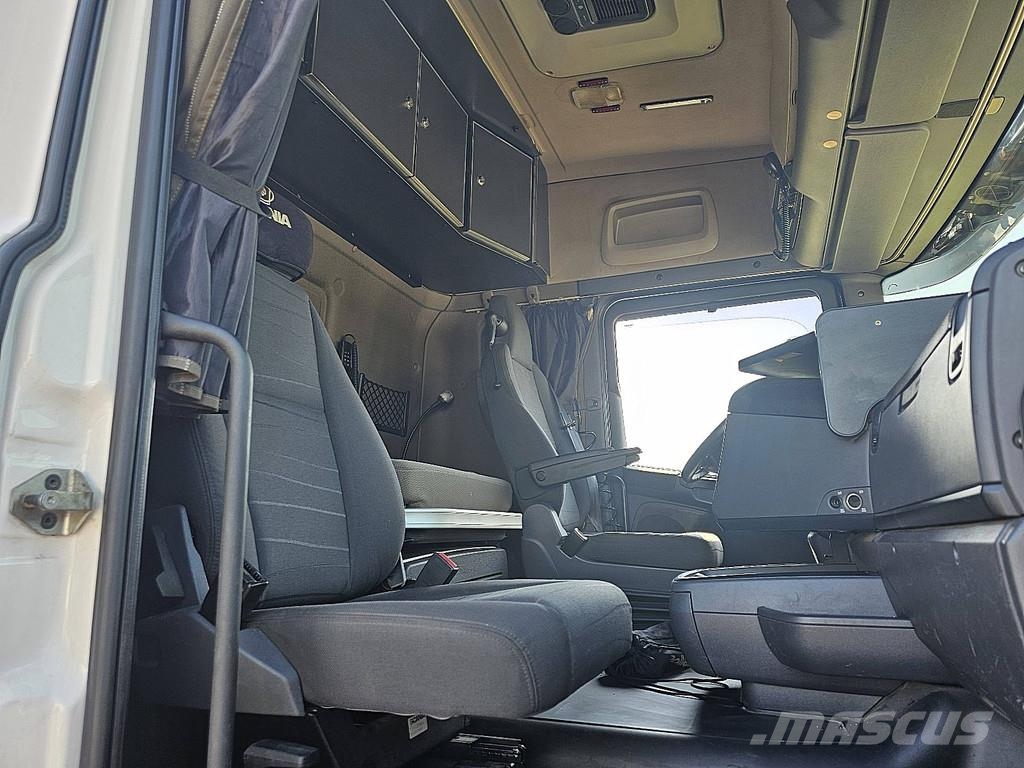 Scania R450 Camiones plataforma