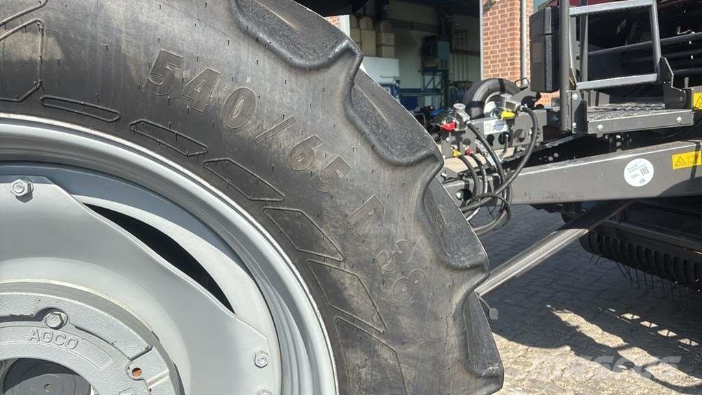 Massey Ferguson 5711 M DYNA 4 Трактора