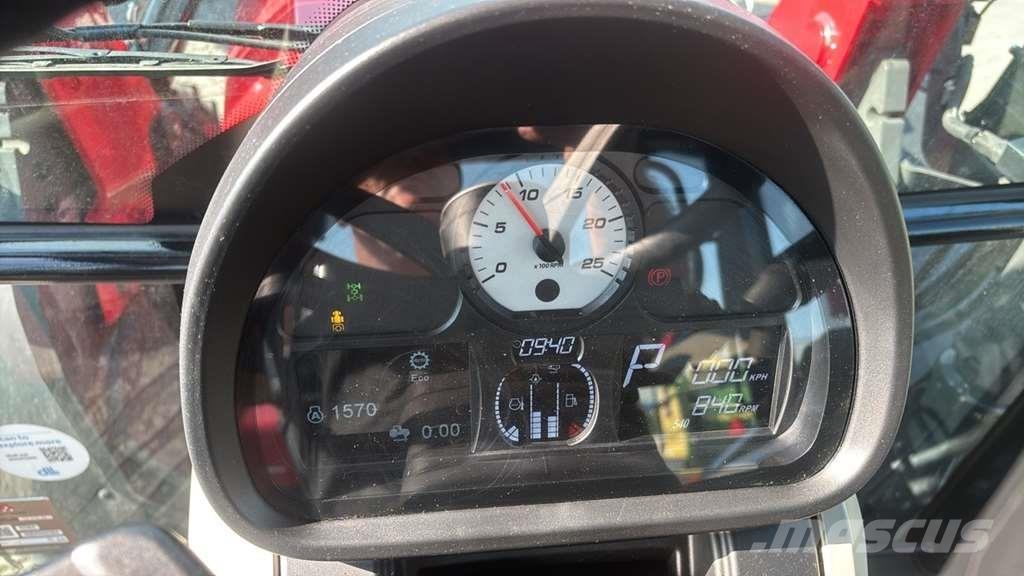 Massey Ferguson 5711 M DYNA 4 Трактора