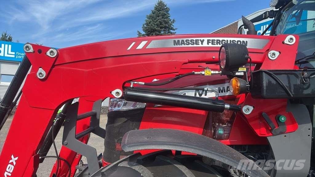 Massey Ferguson 5711 M DYNA 4 Трактора