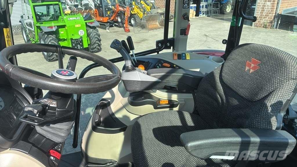 Massey Ferguson 5711 M DYNA 4 Трактора