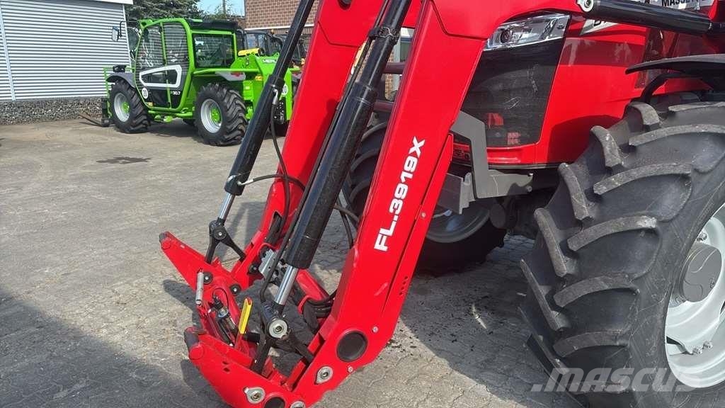 Massey Ferguson 5711 M DYNA 4 Трактора