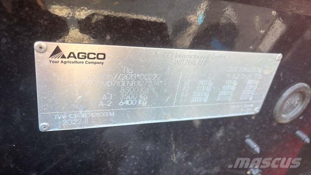Massey Ferguson 5711 M DYNA 4 Трактора