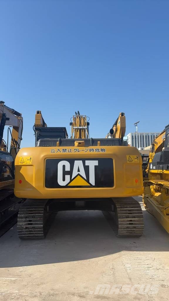 CAT 330D2L Koparki gąsienicowe