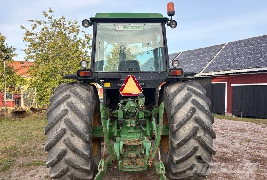 John Deere 4650 Traktori