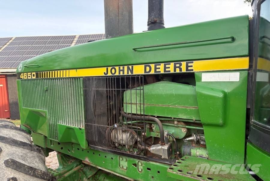 John Deere 4650 Traktori