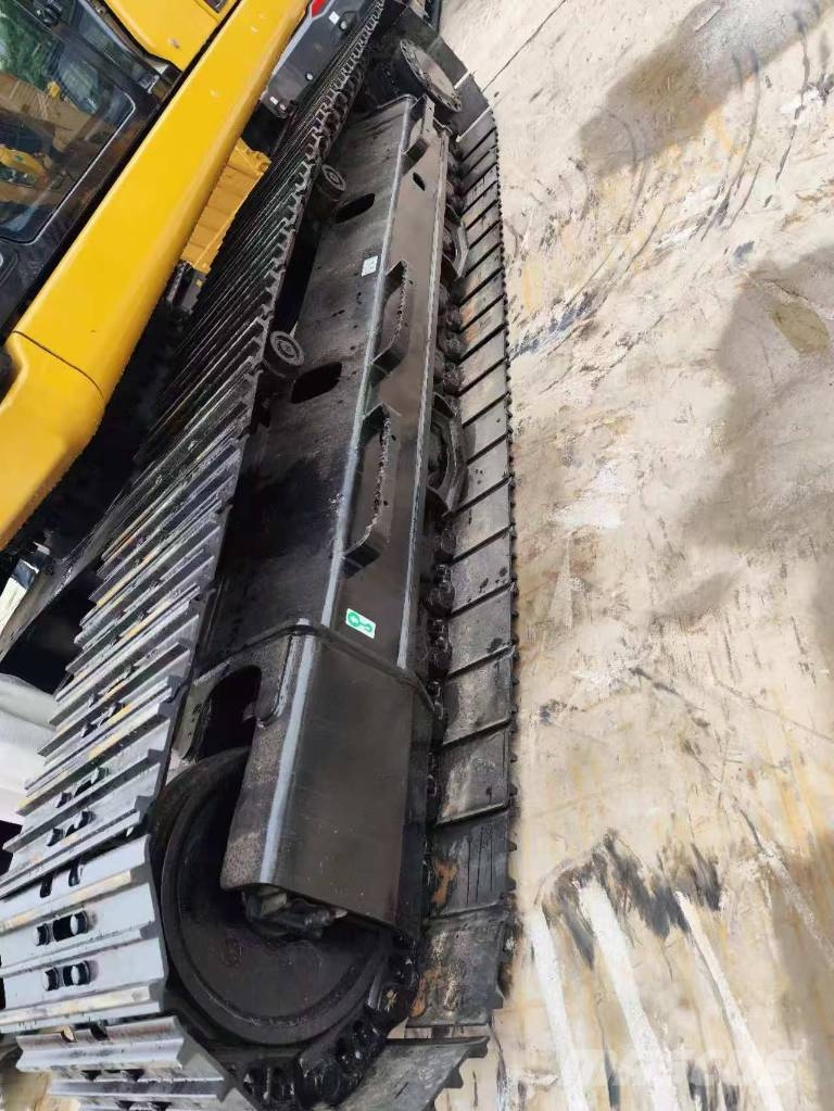 CAT 323 대형 굴삭기 29톤 이상