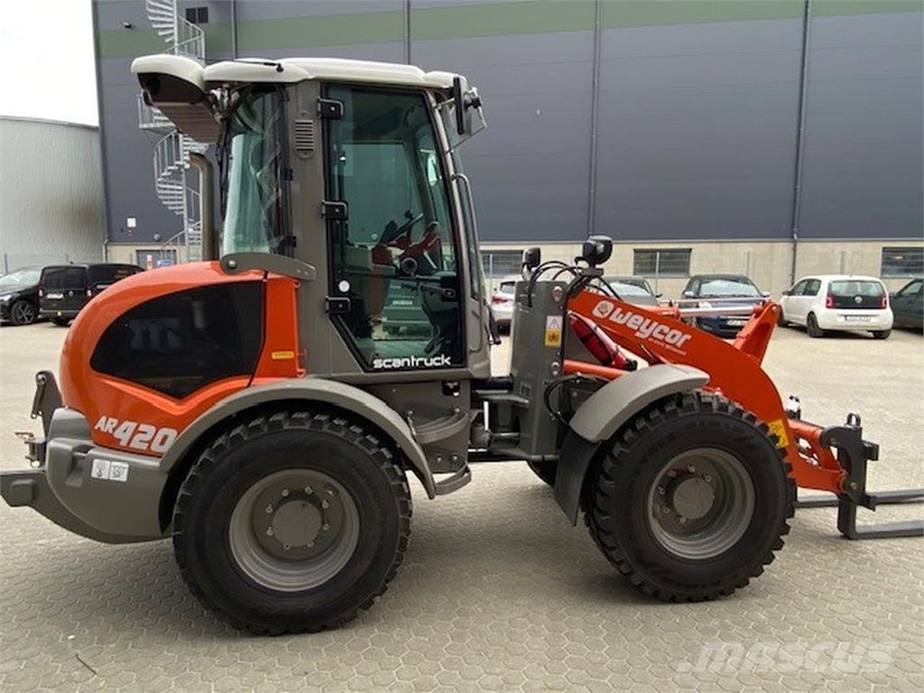 Weycor AR420 HS Cargadoras multifunción