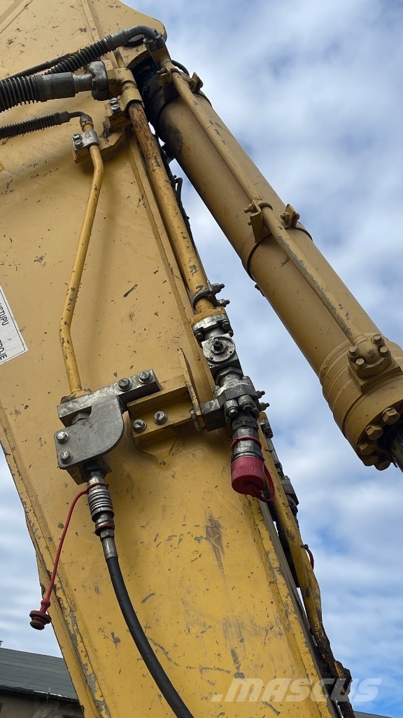 Komatsu PC 240 NLC-10 Kāpurķēžu ekskavatori