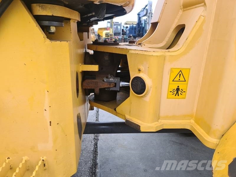 Volvo L 40 B Колесни товарачи