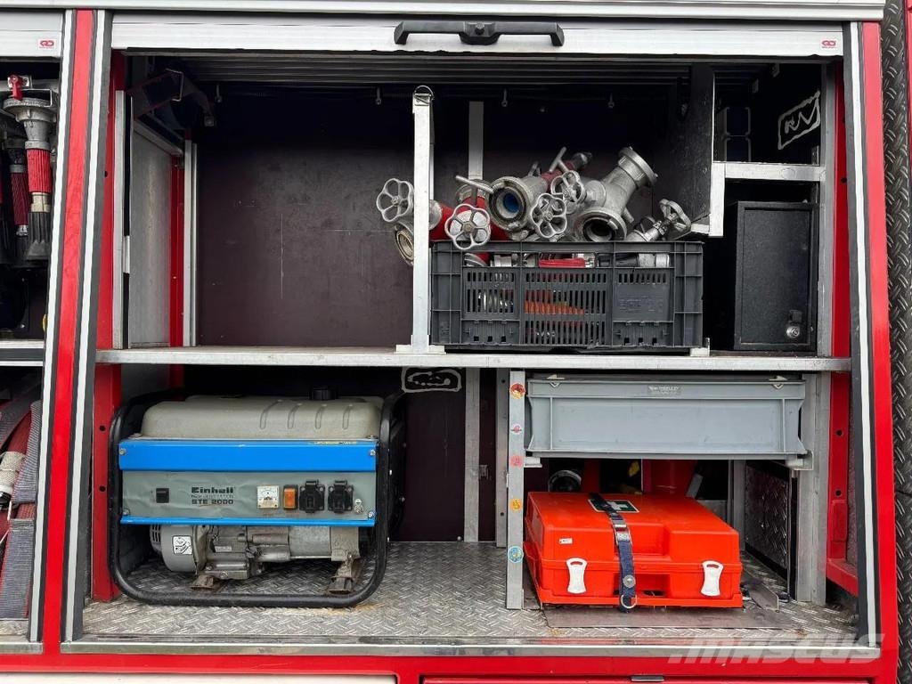 Mercedes-Benz 1117 - FULL EQUIPMENT INCLUDED FIRE TRUCK + LADDER 消防車